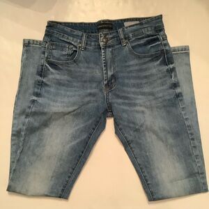 Aeropostale Medium Washed Blue Jeans